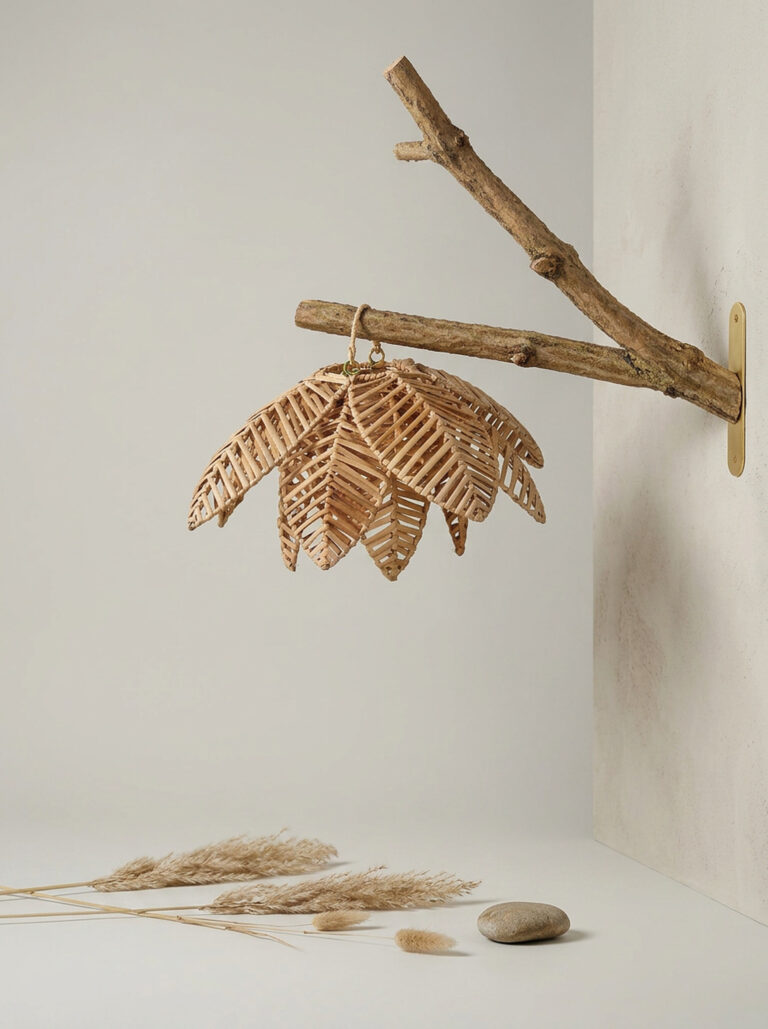 Naturalny rattanowy klosz do lampy – designerski element oświetlenia do salonu i sypialni